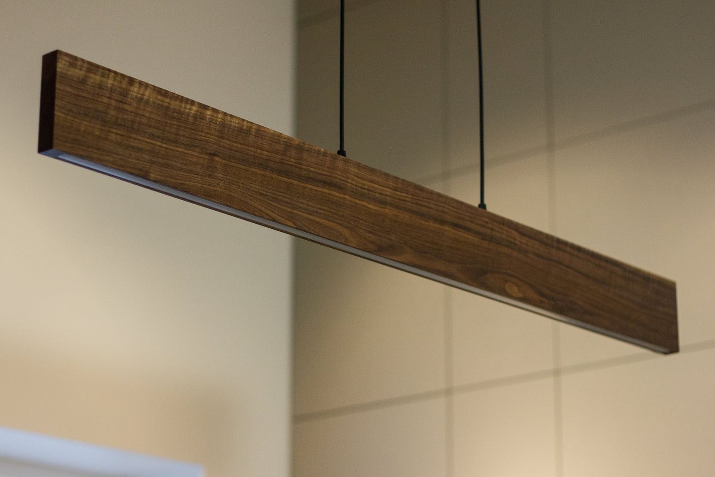 WALNUX Dimmable Light | Linear Suspension LED Pendant