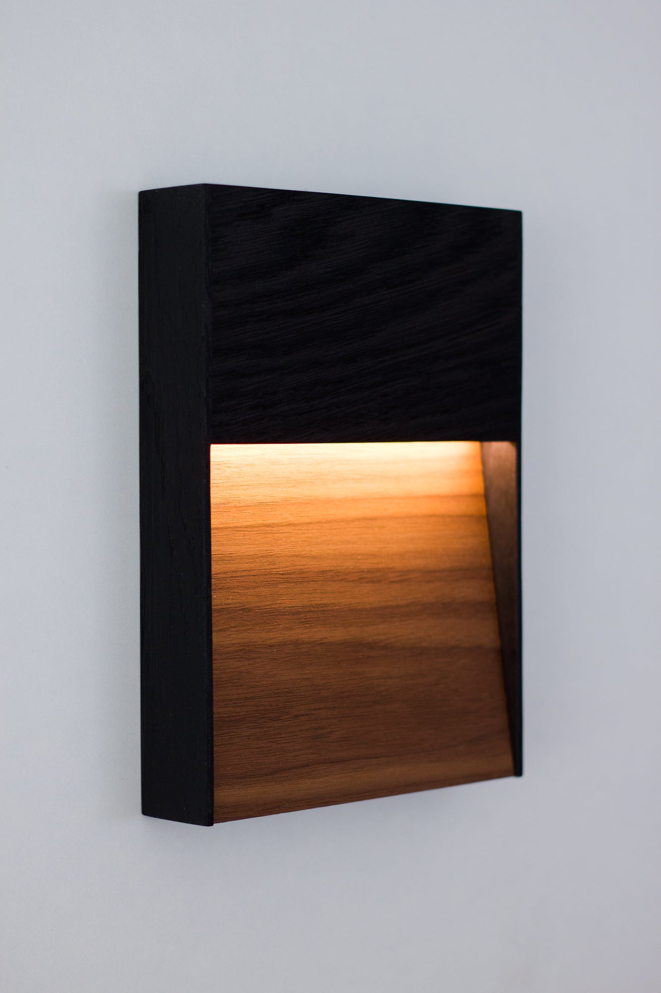 Walnut AmberLight - LED Wall Light